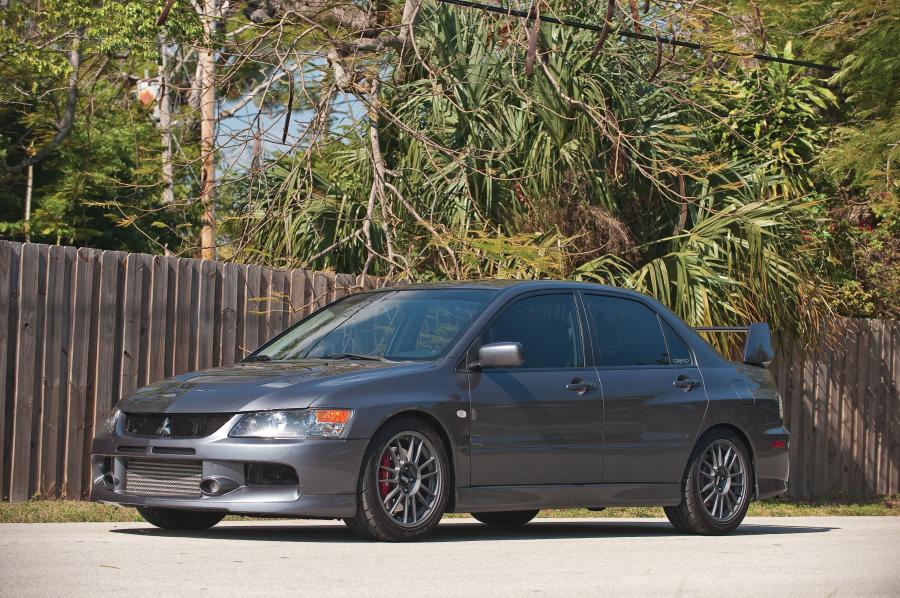 Mitsubishi Lancer 2006 года  (фото 1 из 4)